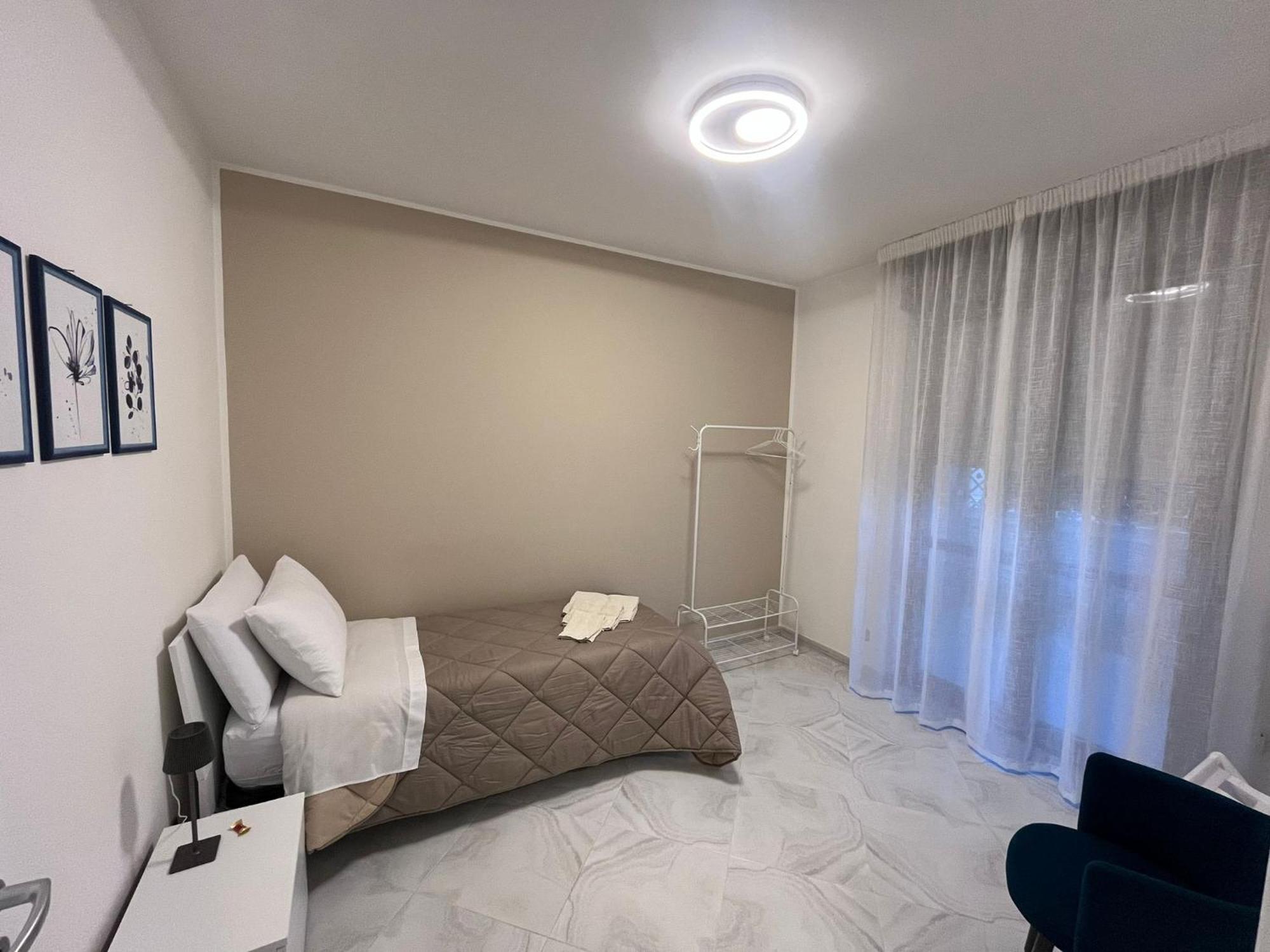 A Casa Di Chiara Lägenhet Lecce Exteriör bild