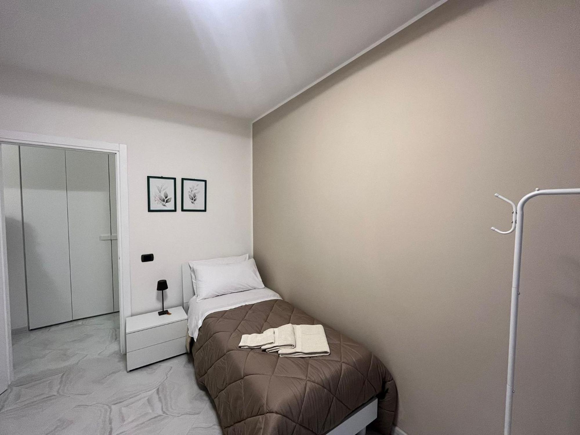 A Casa Di Chiara Lägenhet Lecce Exteriör bild