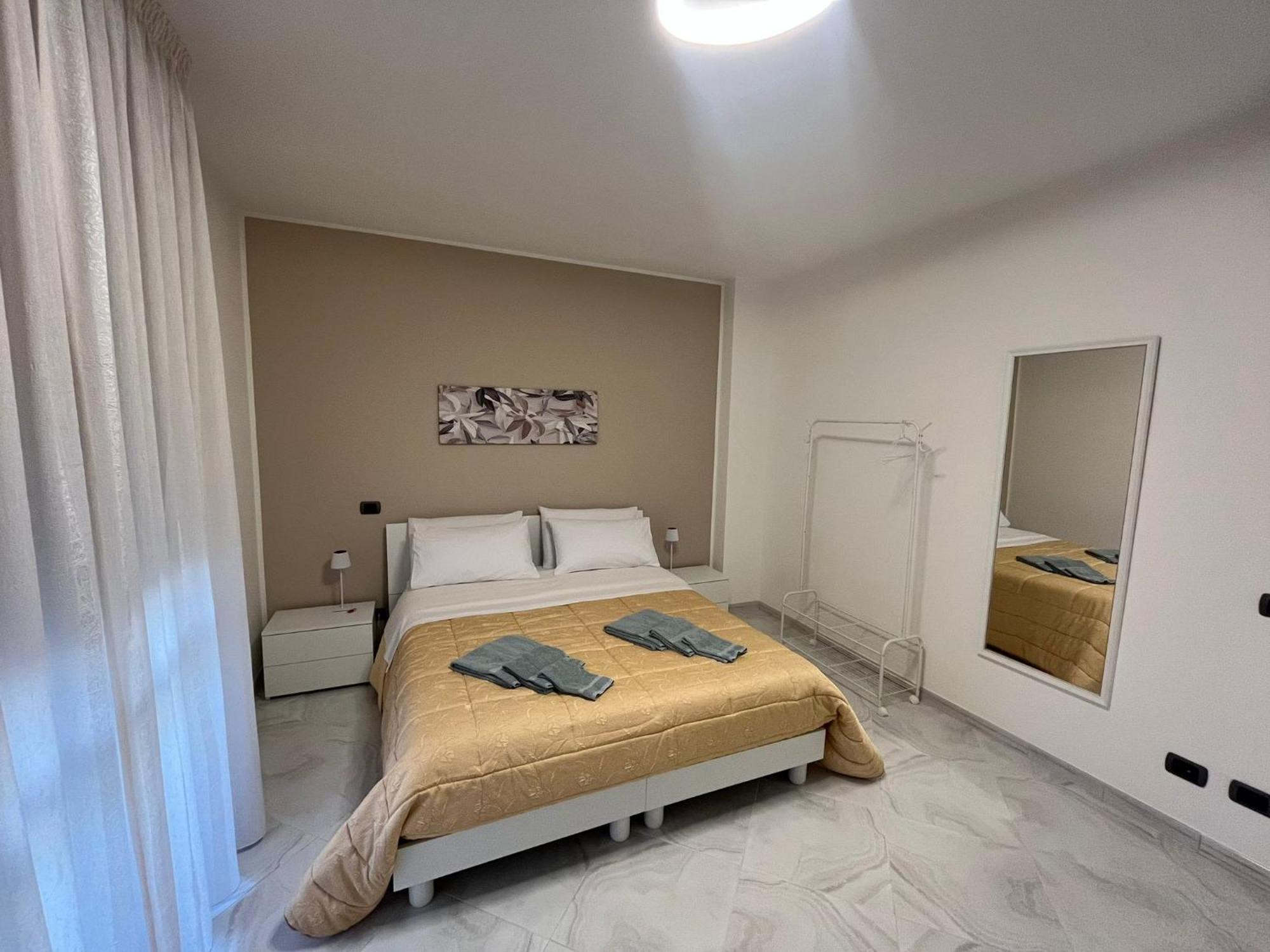 A Casa Di Chiara Lägenhet Lecce Exteriör bild